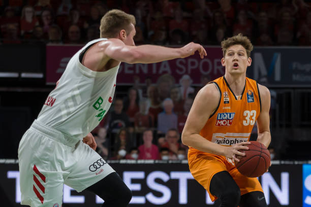 持者来说 持者来说