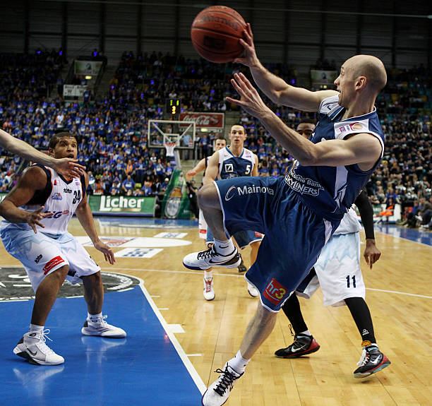 多场失利后 多场失利后