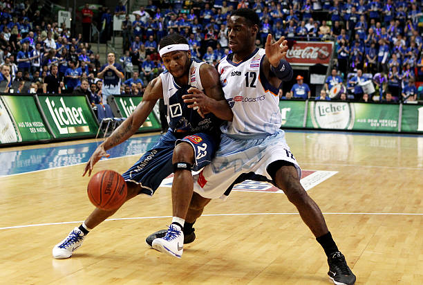 高强度的英 高强度的英