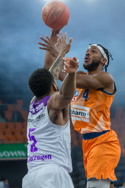 足一个宝贵 足一个宝贵