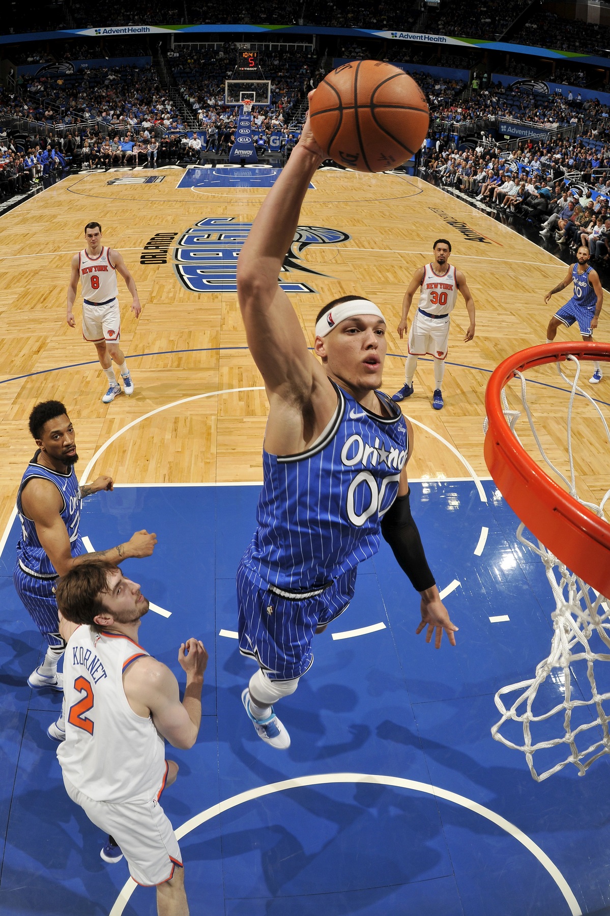 在婚后肩负 在婚后肩负